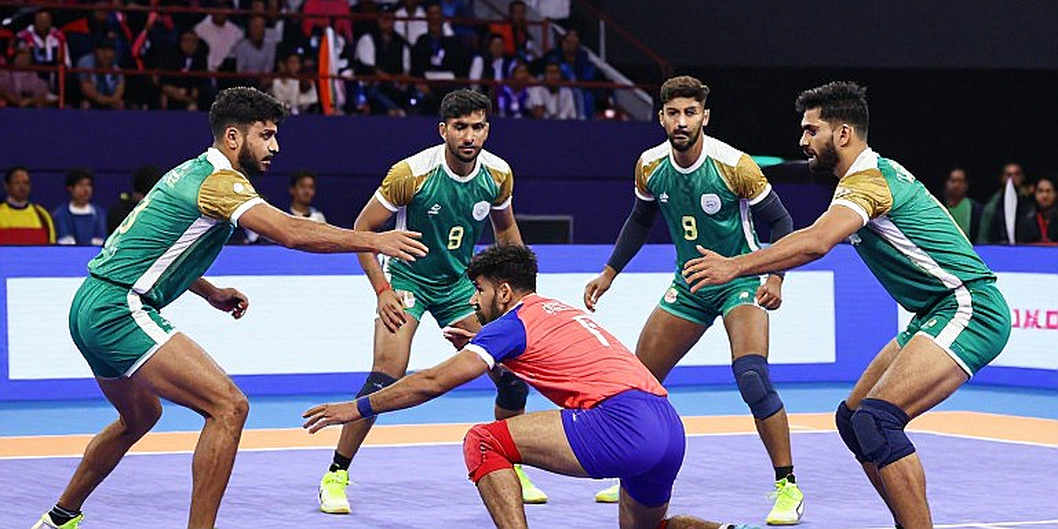 অপরাজিত থাকা সোনার নিশানা নয়: আচি-নাগোয়ার সেমিফাইনালে ভারতের দুই কাবাডি দলের আসল পরীক্ষা