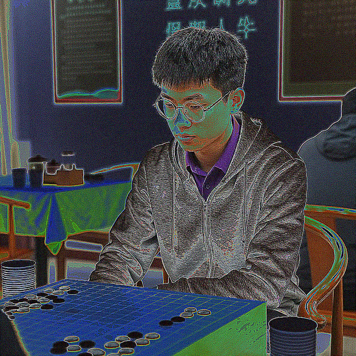 সামারকান্দ R7, ৯...a5 এবং শিরোনামের ফাঁক: এক ফাইলে দুই খেলা